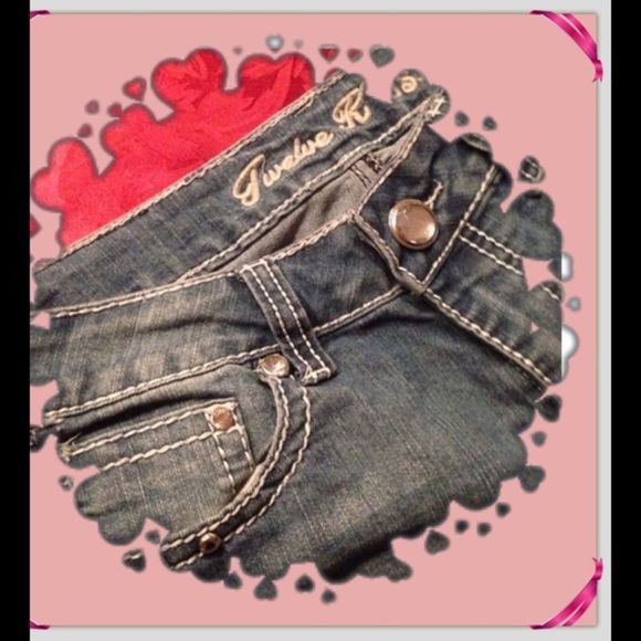 🎉TWELVE K🎉 jeans shorts - Picture 2 of 4